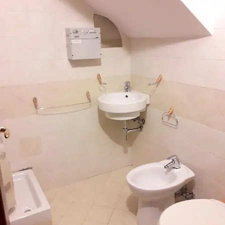 Studio Via San Matteo
