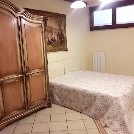 Studio Via San Matteo *