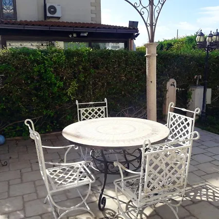 Studio Via San Matteo Apartman