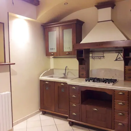 Studio Via San Matteo
